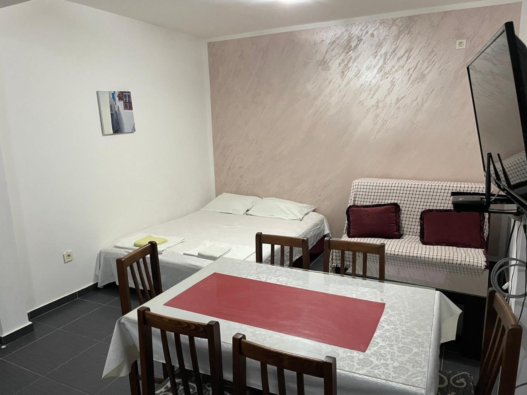 באר Apartments Stevanovic מראה חיצוני תמונה