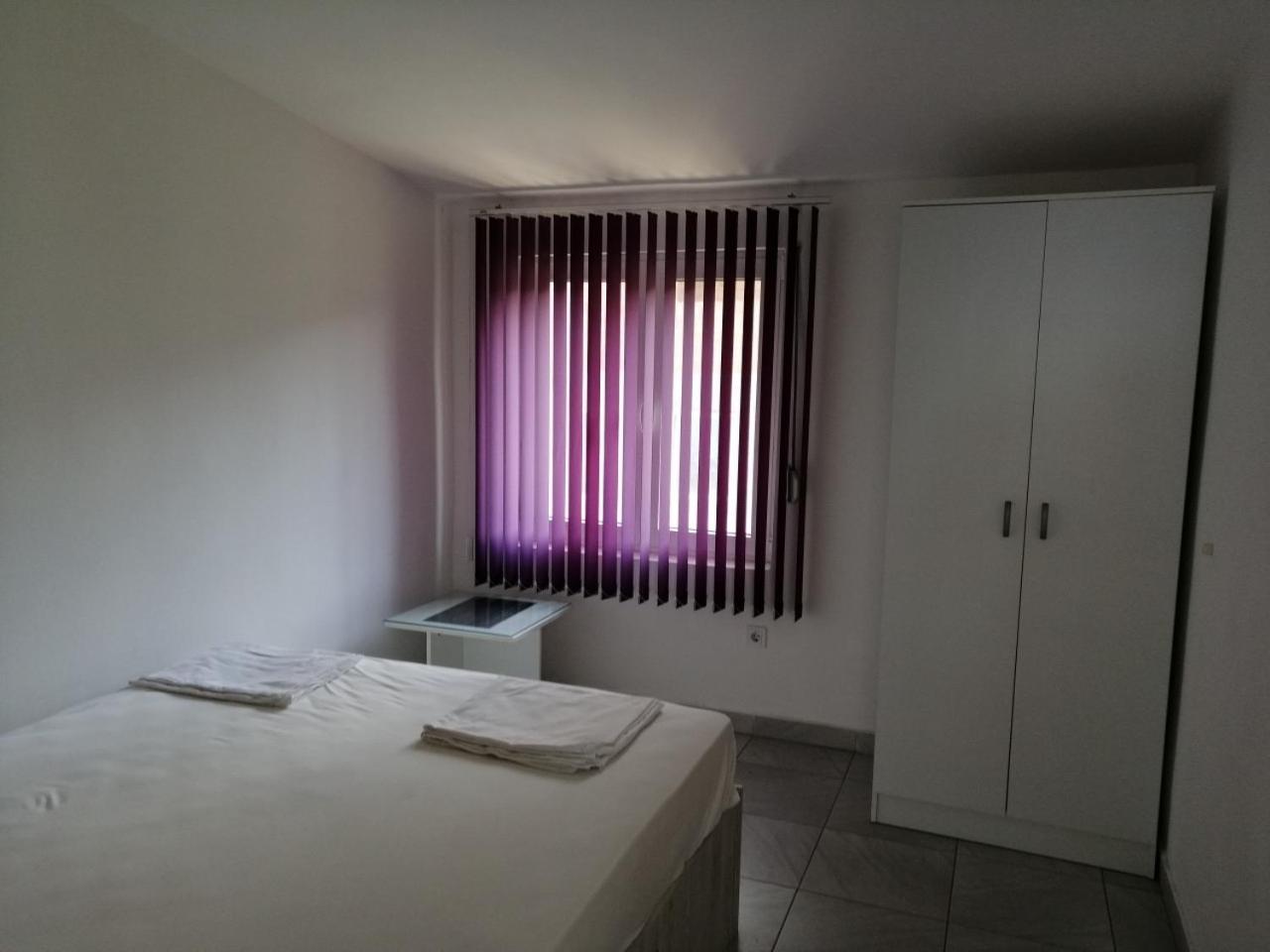 באר Apartments Stevanovic מראה חיצוני תמונה
