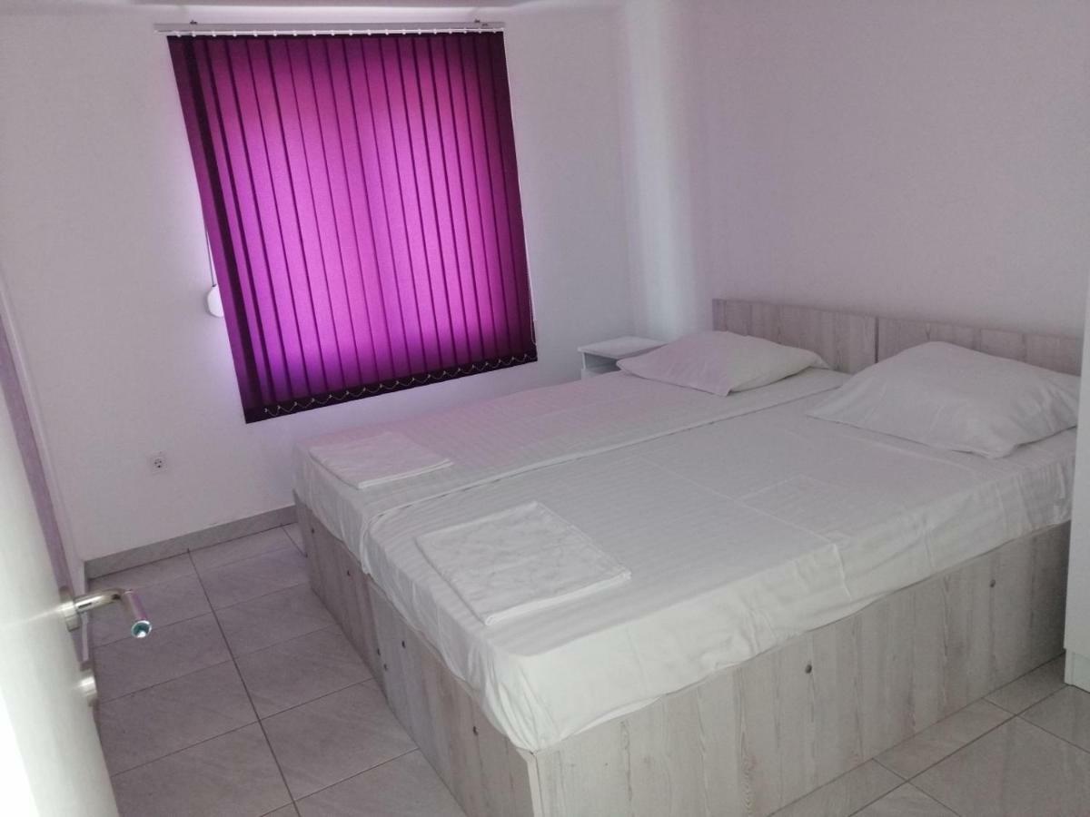באר Apartments Stevanovic מראה חיצוני תמונה